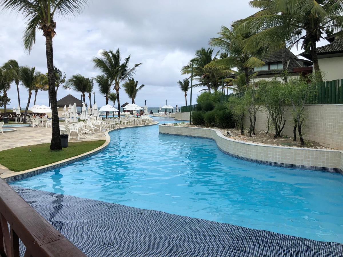 Porto De Galinhas-muro Alto
